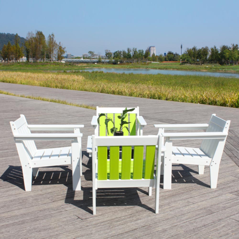 DCS501 Four Chairs And A Side Table HDPE Deep Outdoor Chair